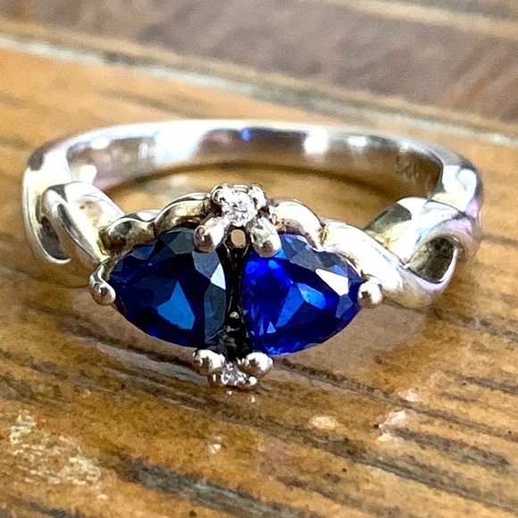 🍁Blue Sapphire & Diamond Accent Heart Infinity Ring - Picture 1 of 6